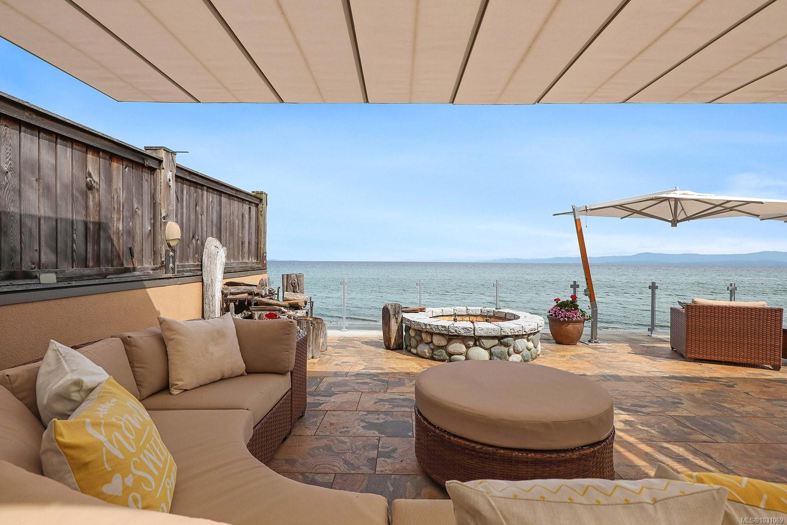 450 Judges Row, Qualicum Beach, BC