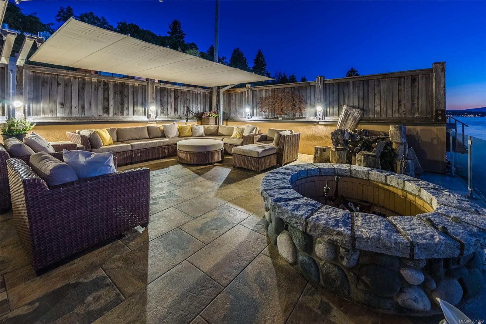 450 Judges Row, Qualicum Beach, BC
