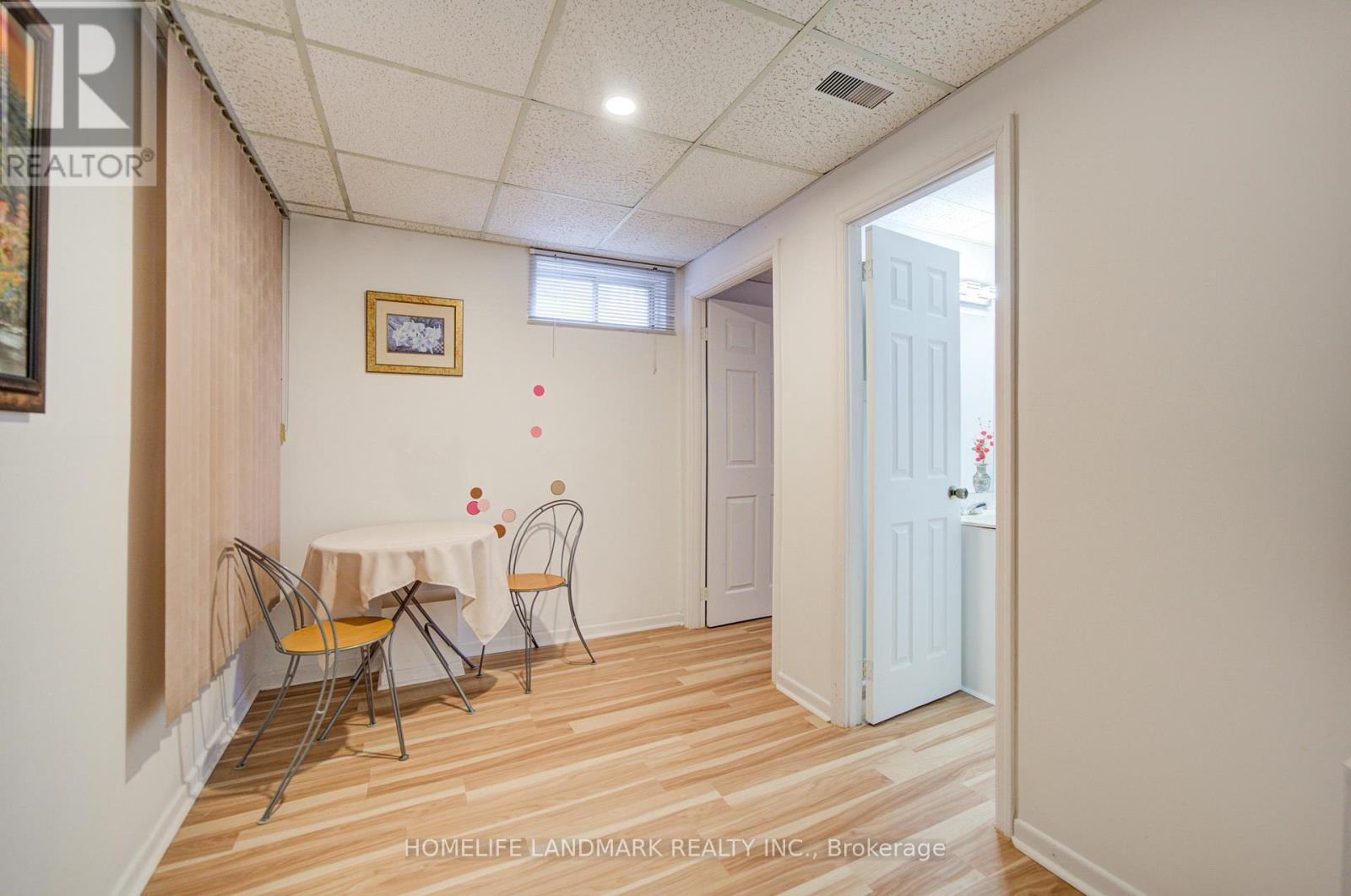 306 Essex Avenue, Richmond Hill, ON - Indoor