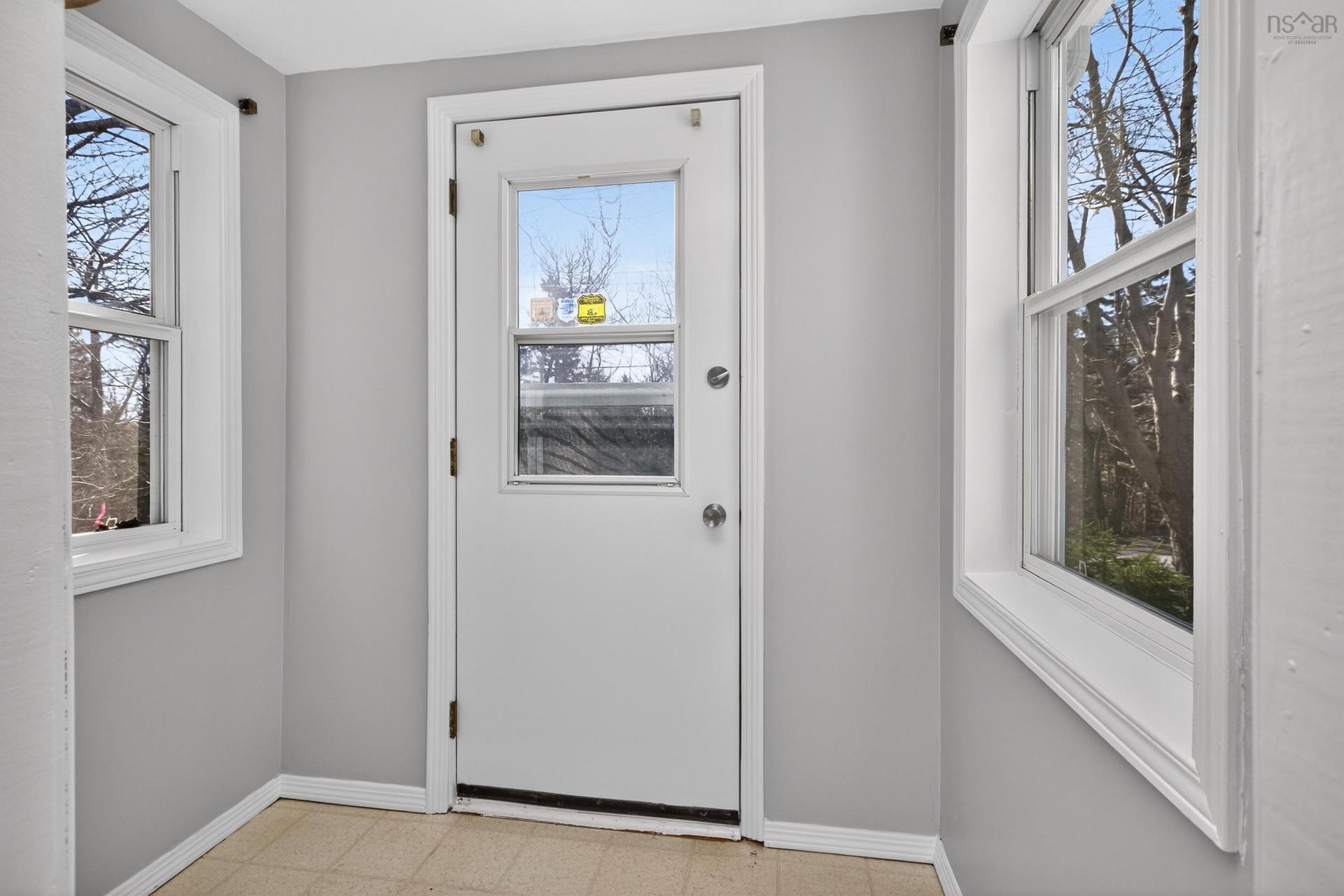 25 Mansion Avenue, Halifax, NS