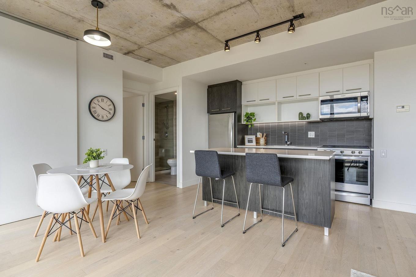 804 1048 Wellington Street, Halifax, NS