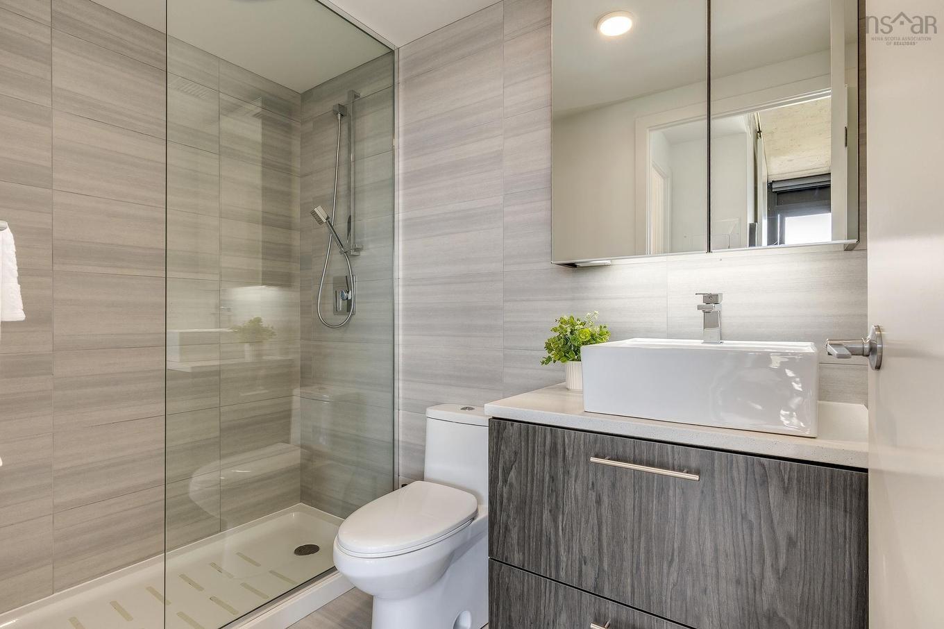 804 1048 Wellington Street, Halifax, NS