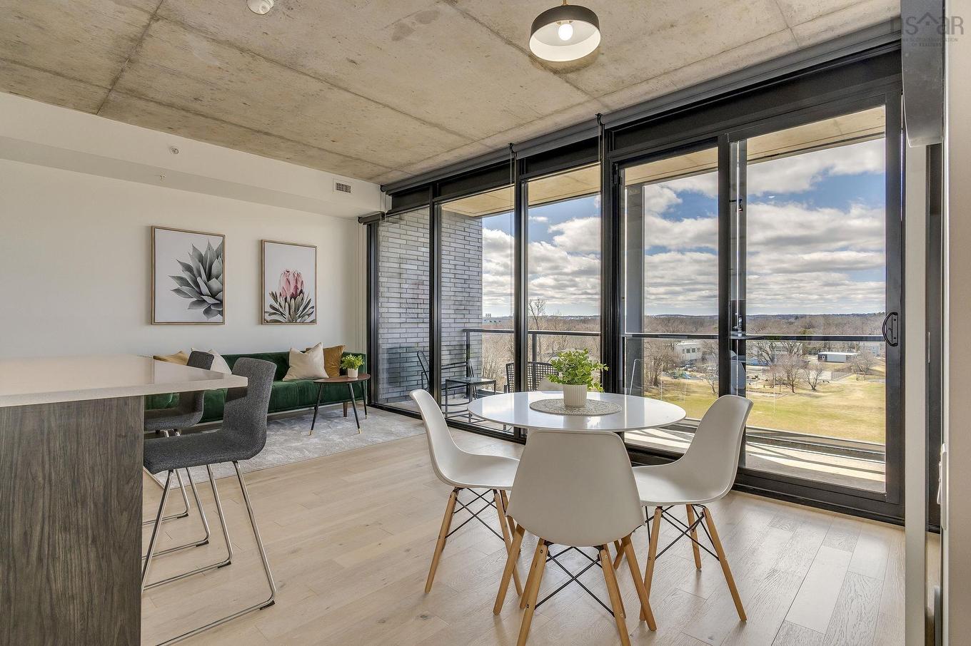 804 1048 Wellington Street, Halifax, NS