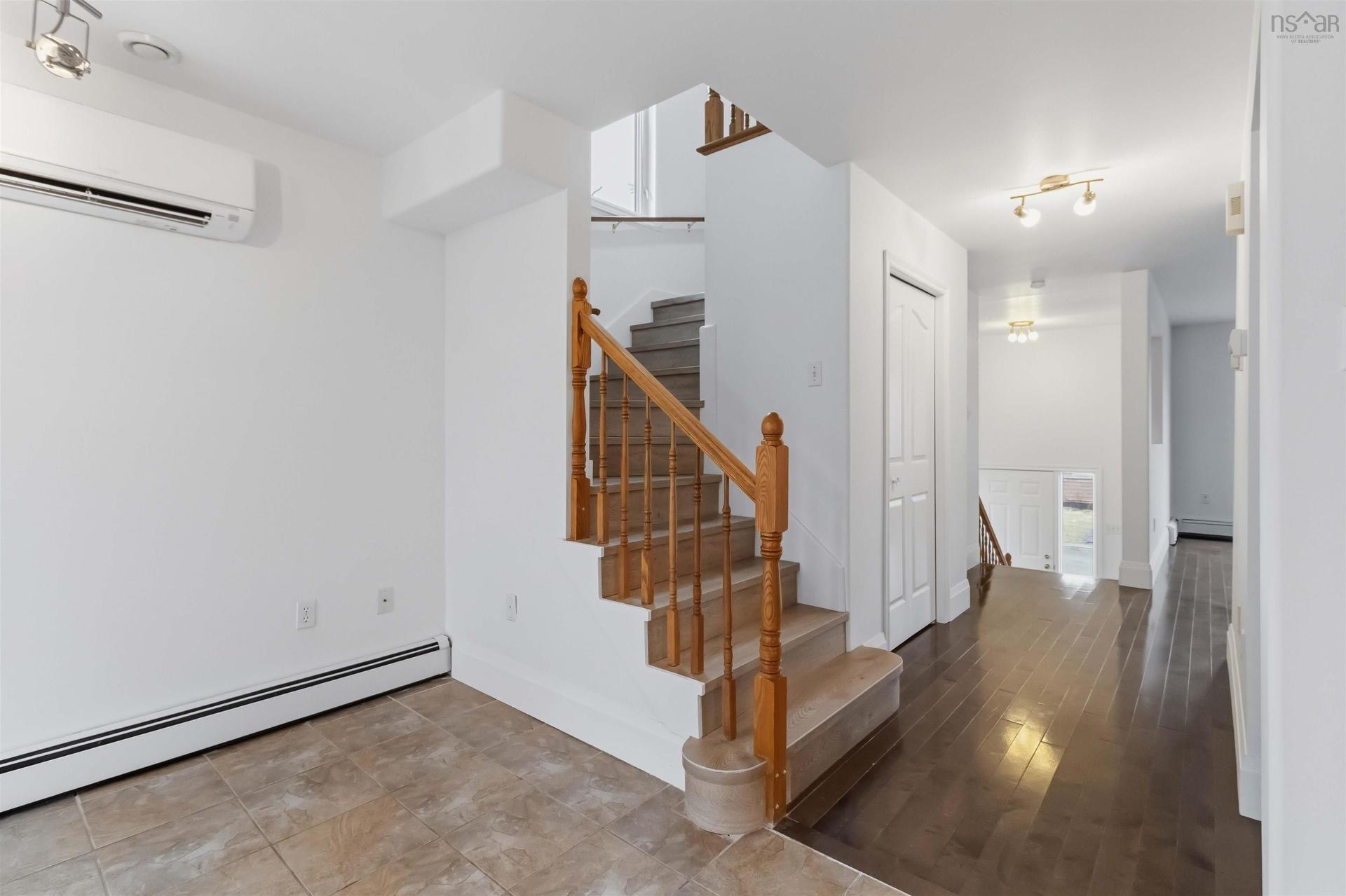 34 Wembley Place, Clayton Park, NS