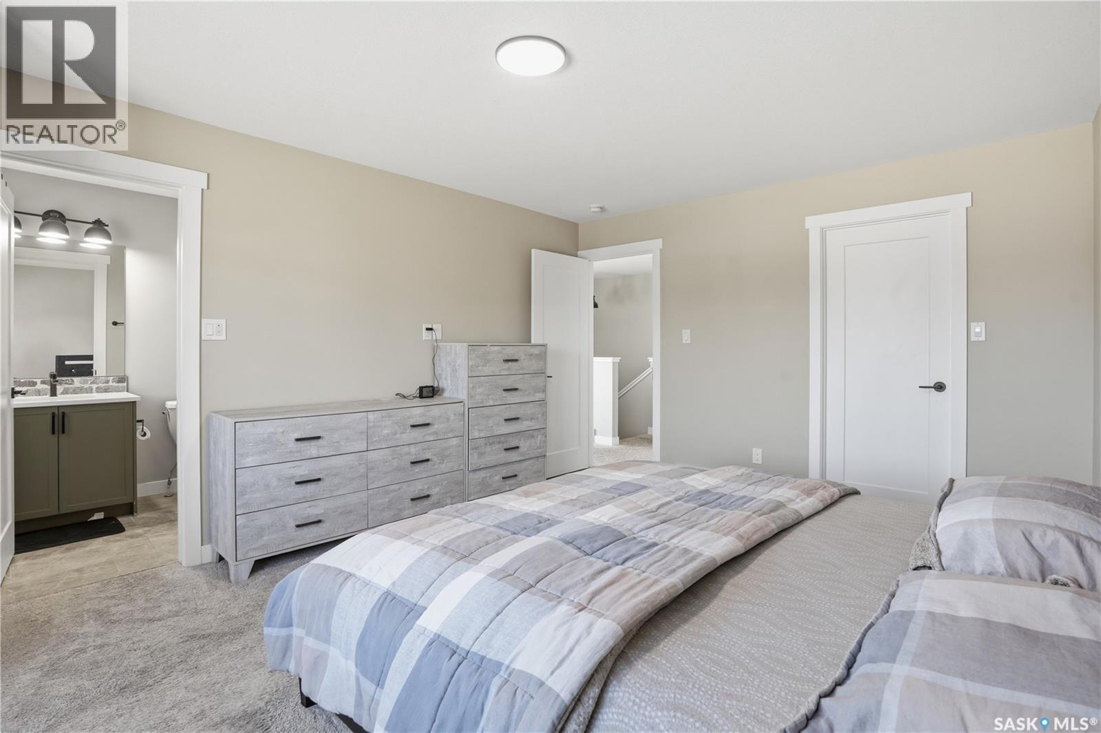 4600 Ferndale Crescent, Regina, SK - Indoor Photo Showing Bedroom