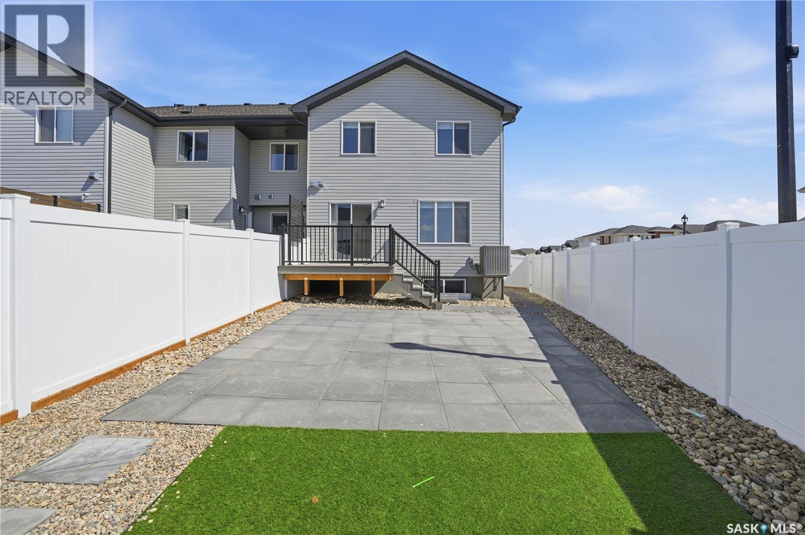 4600 Ferndale Crescent, Regina, SK - Outdoor