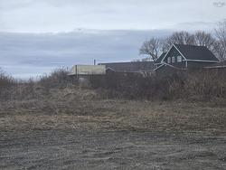 * Nicholsons (Pitt Street) Lane Dominion, NS B1G 1S5