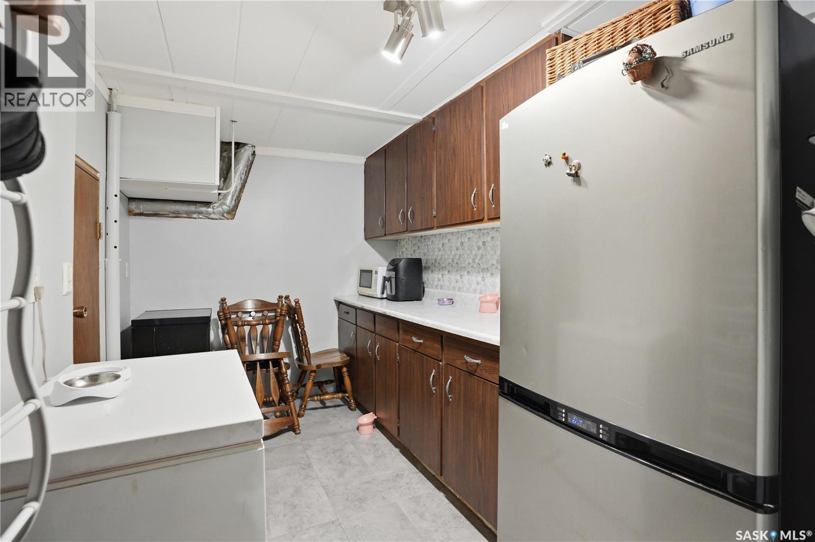 122 Forrester Road, Saskatoon, SK - Indoor