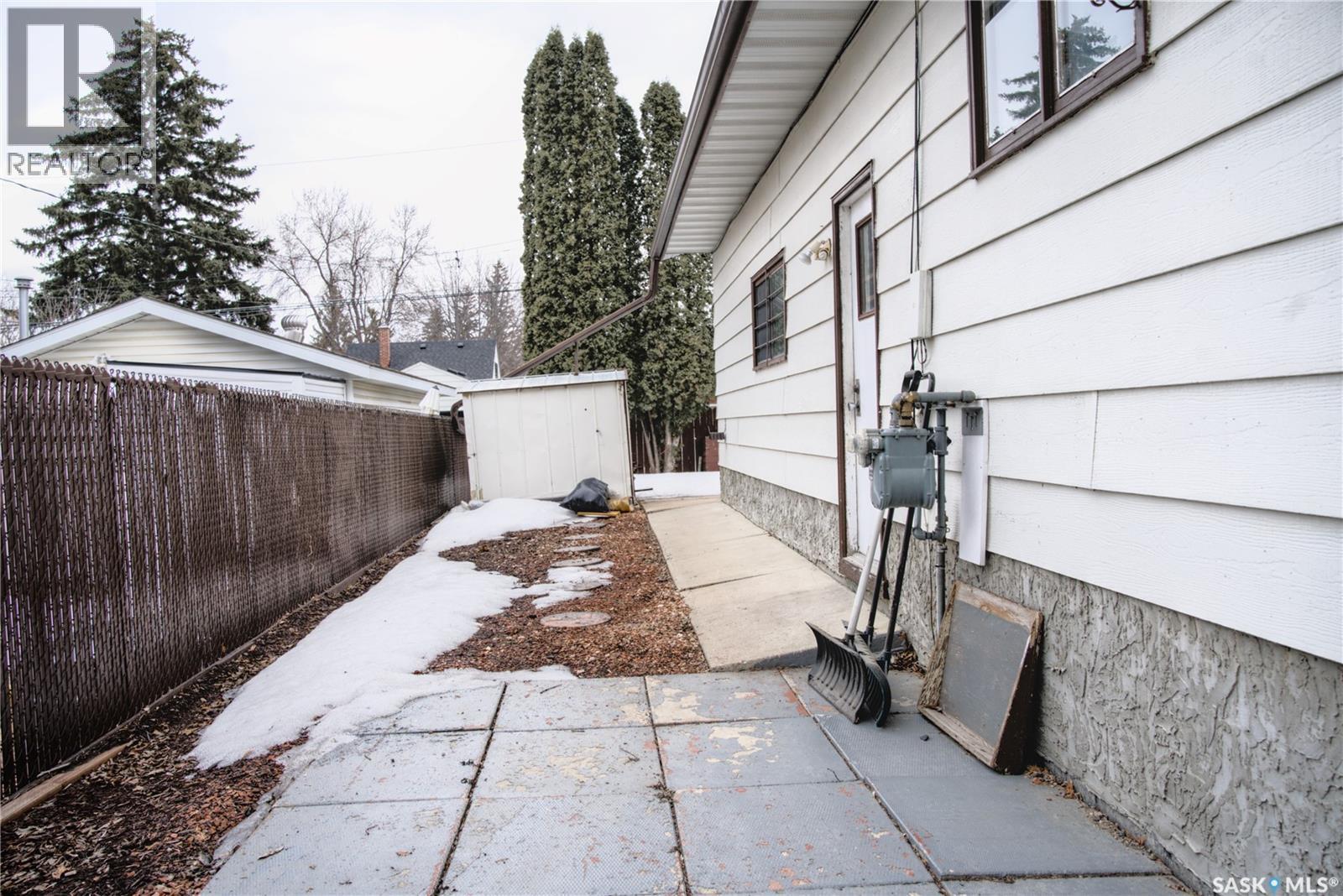 802 7Th Street E, Saskatoon, SK - Outdoor With Exterior