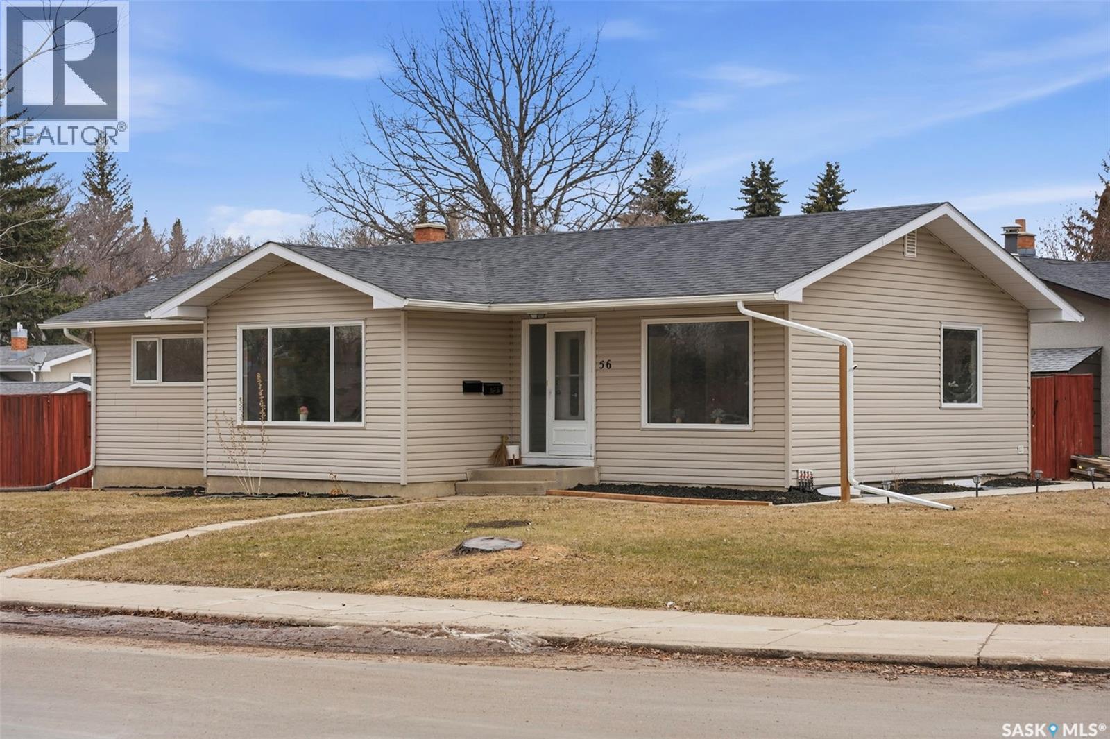 56 Welker Crescent, Saskatoon, SK - Outdoor