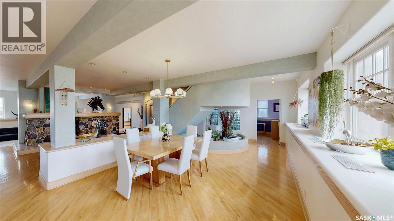 400 1150 Rose Street, Regina, SK - Indoor Photo Showing Dining Room