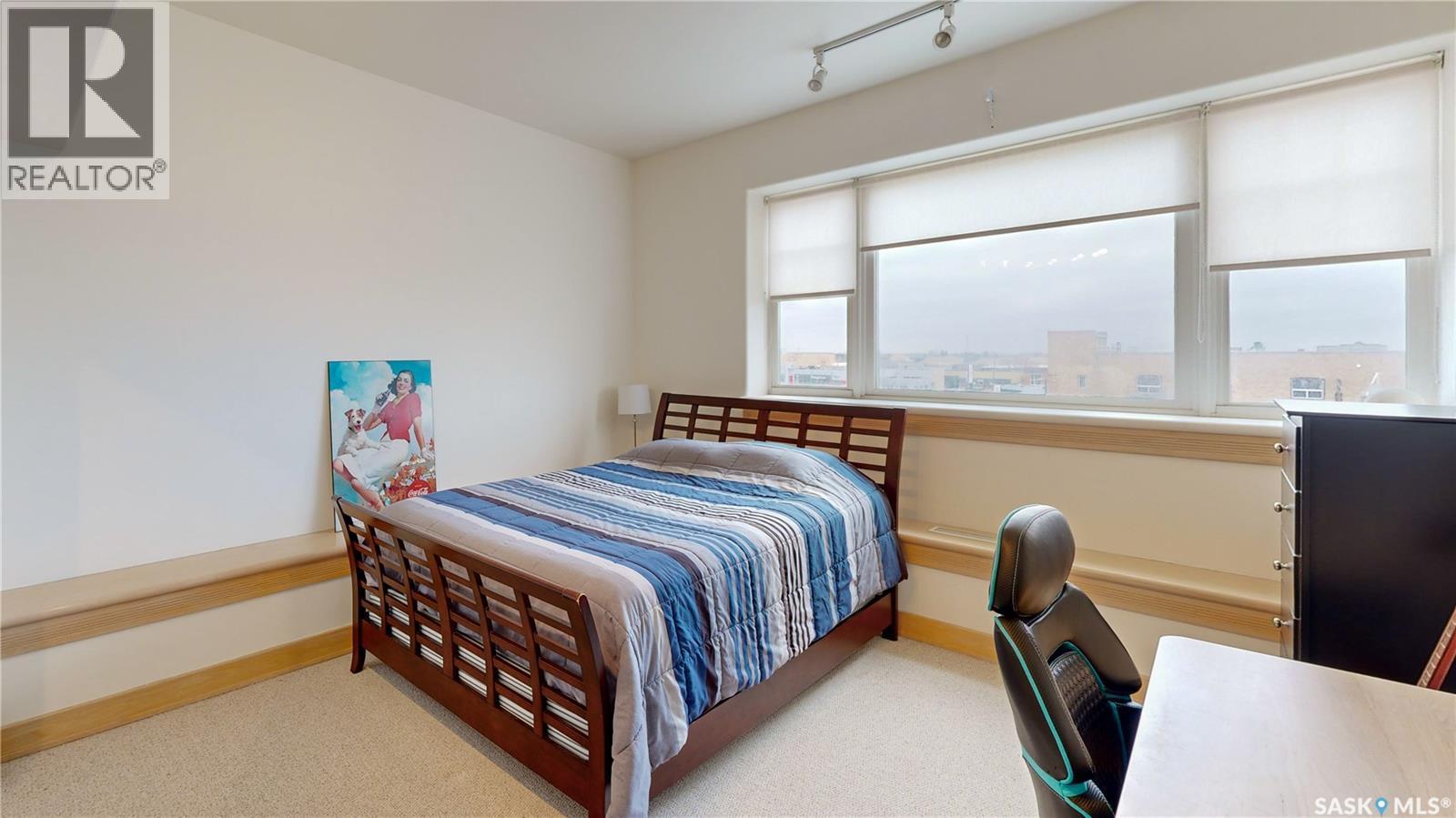 400 1150 Rose Street, Regina, SK - Indoor Photo Showing Bedroom