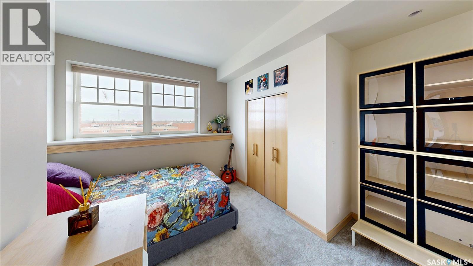 400 1150 Rose Street, Regina, SK - Indoor Photo Showing Bedroom