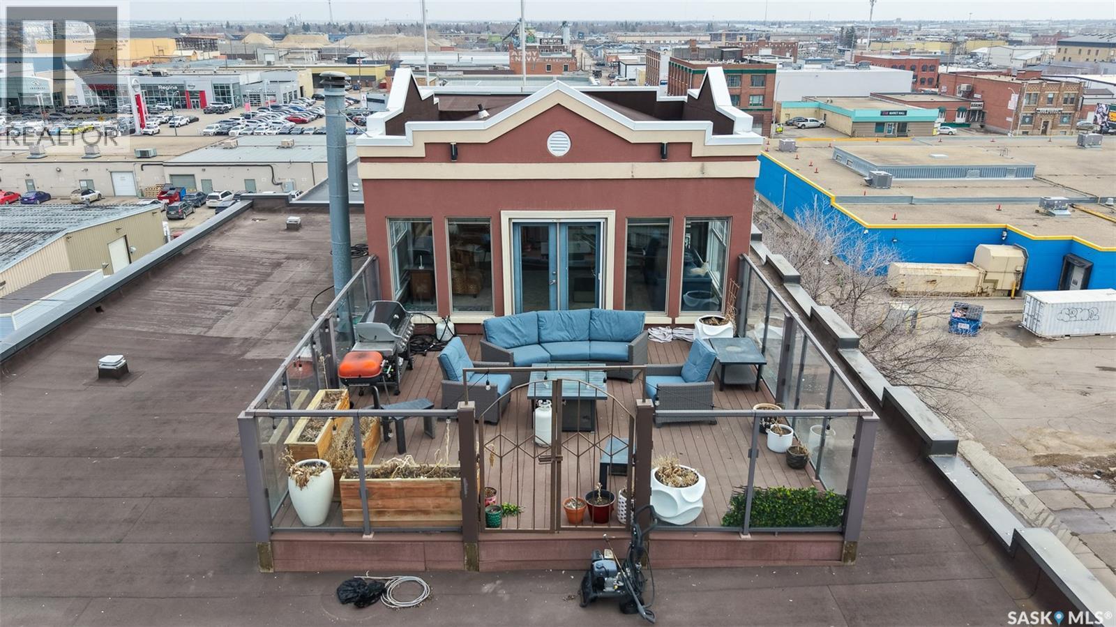 400 1150 Rose Street, Regina, SK - Outdoor