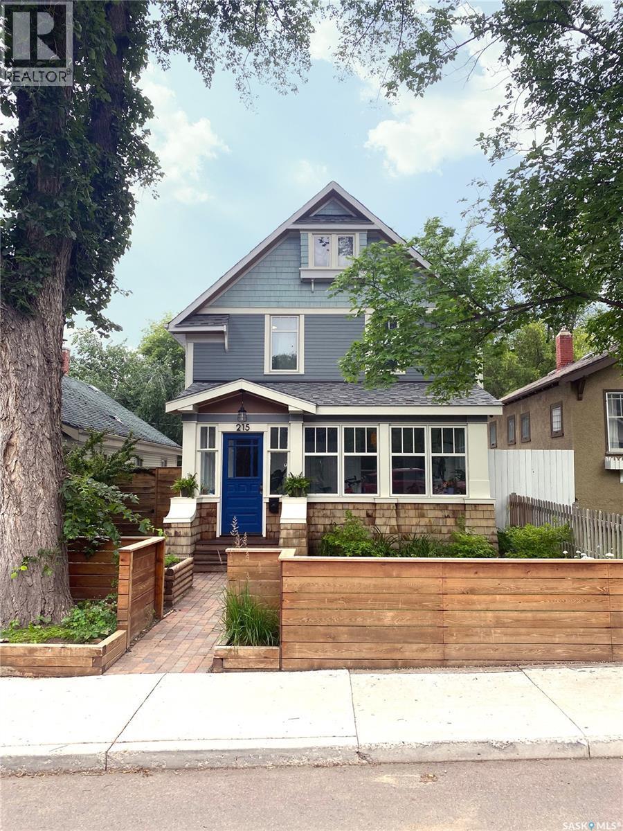 215 27Th Street W, Saskatoon, SK - Outdoor