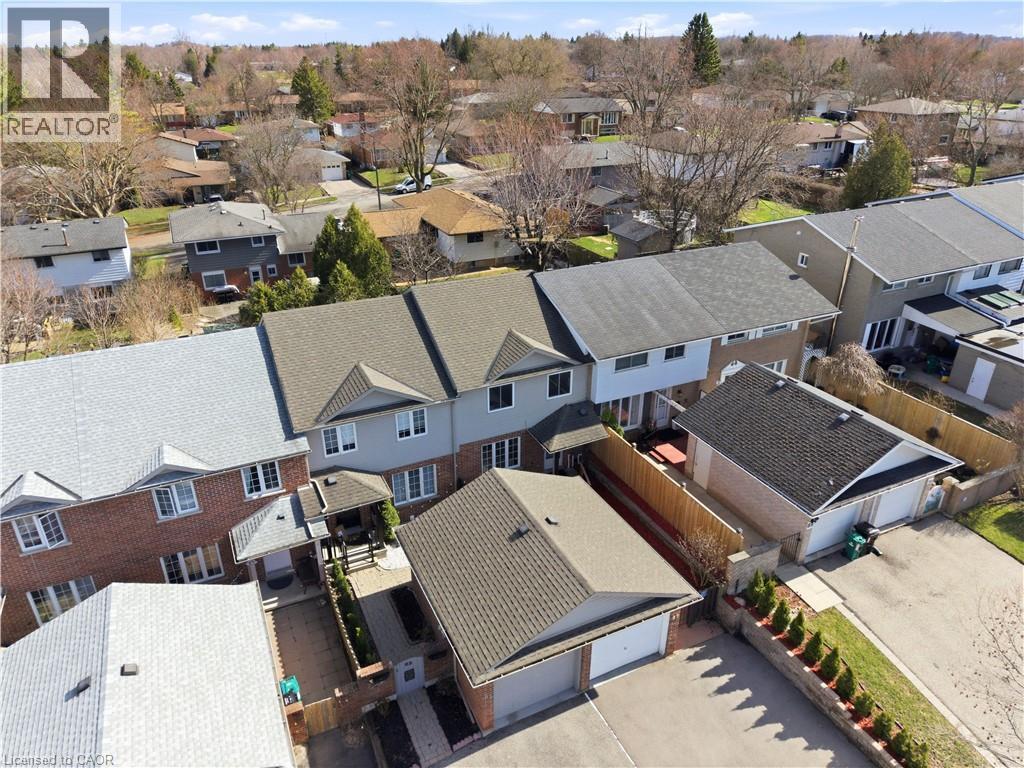87 Ralgreen Crescent, Kitchener, ON - Outdoor