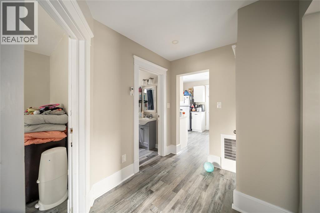 116 Cameron Street, Sarnia, ON - Indoor Photo Showing Other Room