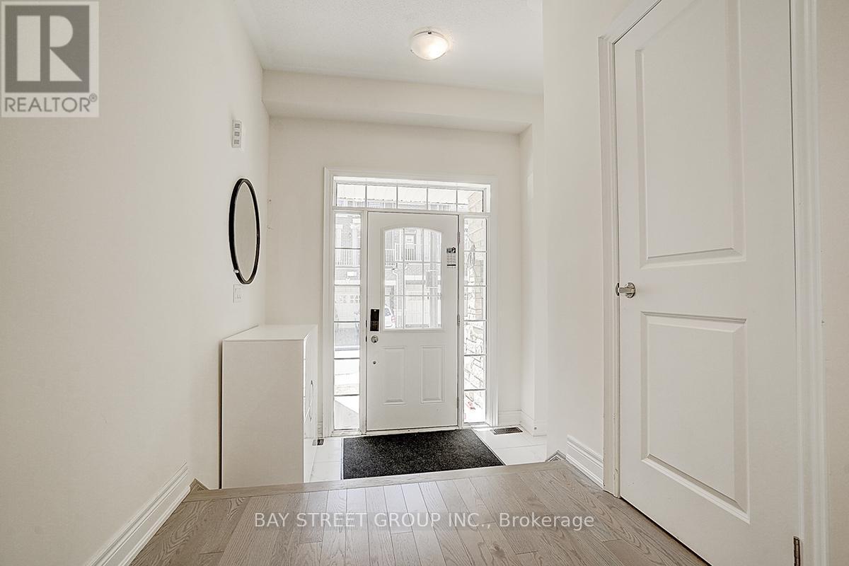 34 Phillipsen Way, Markham, ON - Indoor Photo Showing Other Room