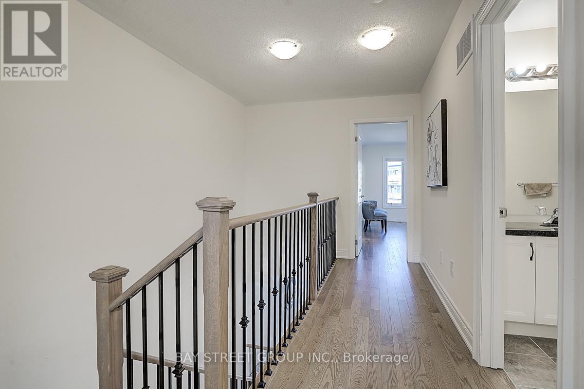34 Phillipsen Way, Markham, ON - Indoor Photo Showing Other Room