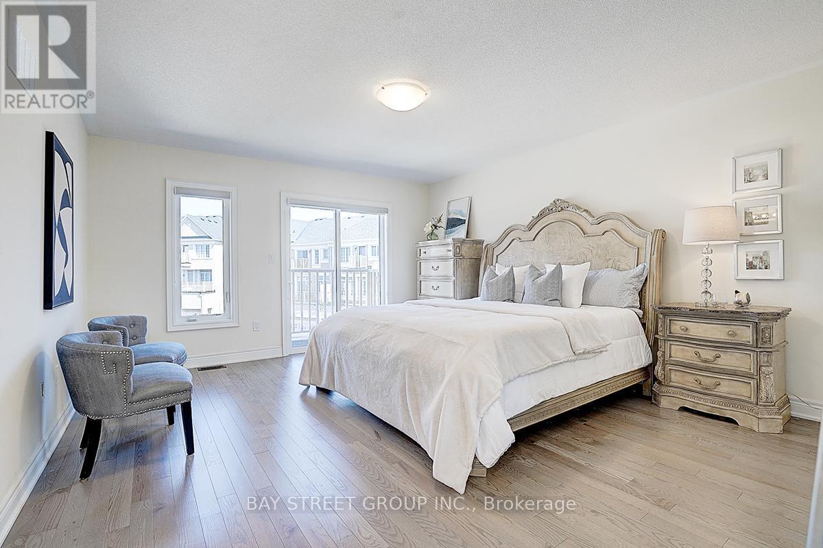 34 Phillipsen Way, Markham, ON - Indoor Photo Showing Bedroom
