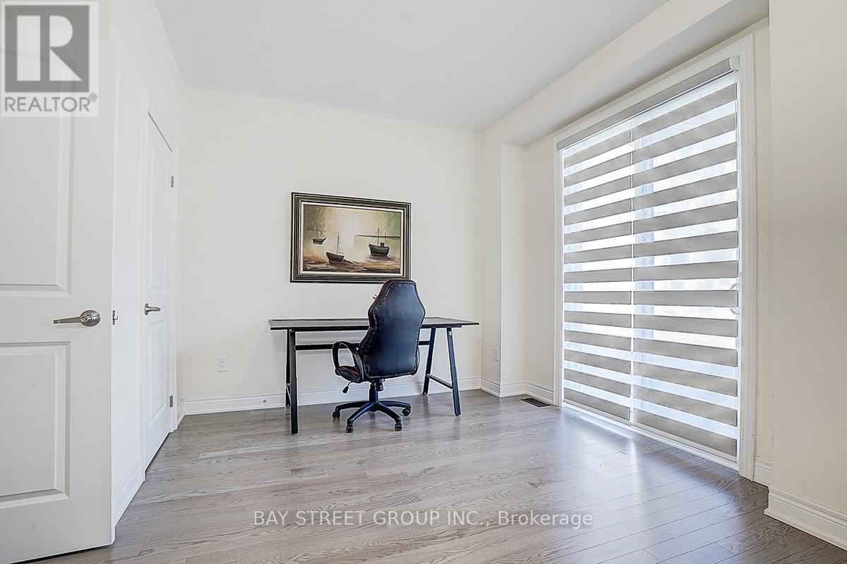 34 Phillipsen Way, Markham, ON - Indoor