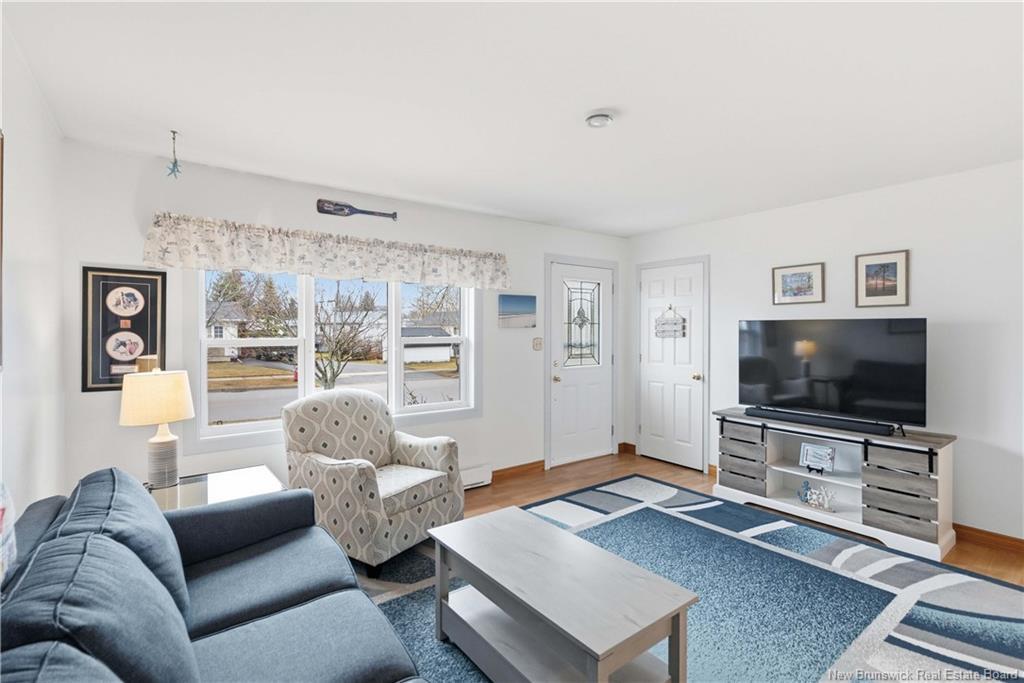 90 Pasadena Dr, Moncton, NB