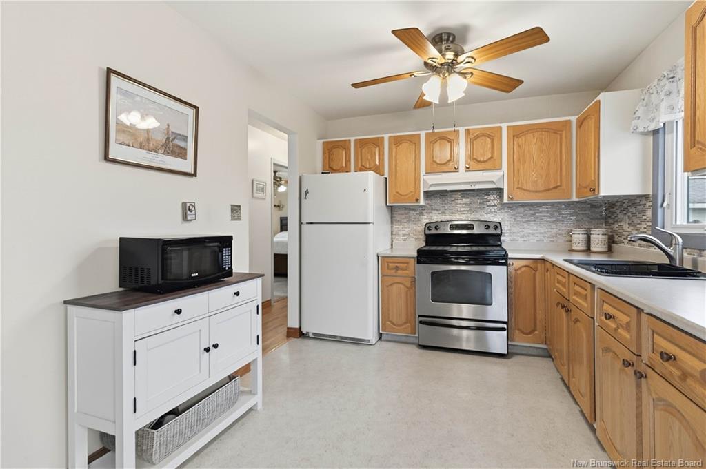 90 Pasadena Dr, Moncton, NB