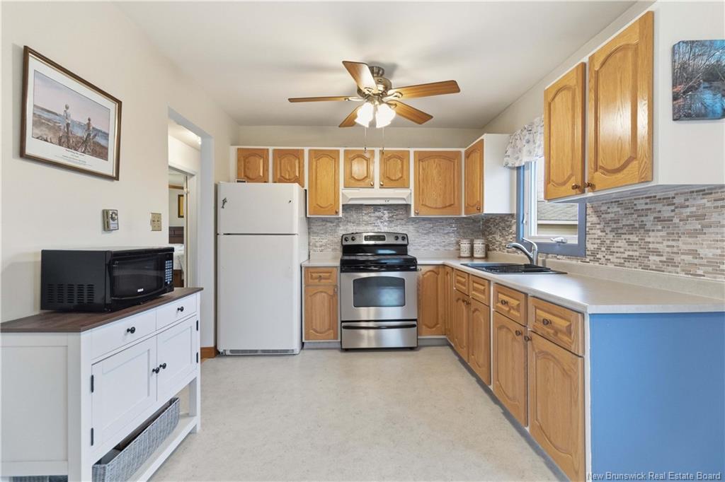 90 Pasadena Dr, Moncton, NB