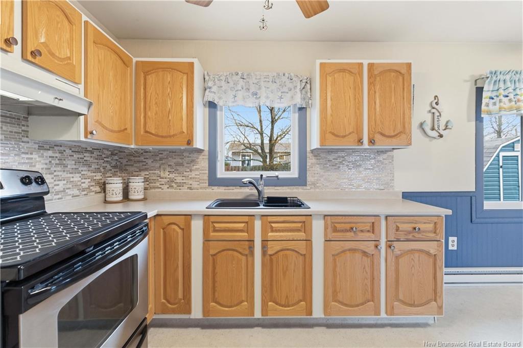 90 Pasadena Dr, Moncton, NB