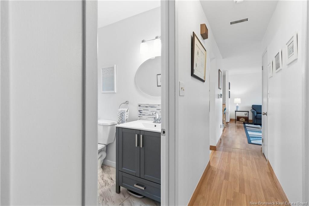 90 Pasadena Dr, Moncton, NB