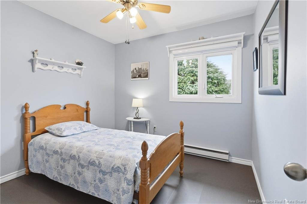 90 Pasadena Dr, Moncton, NB