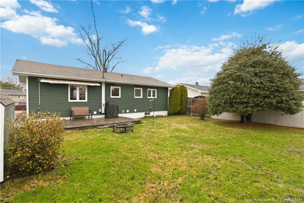 90 Pasadena Dr, Moncton, NB