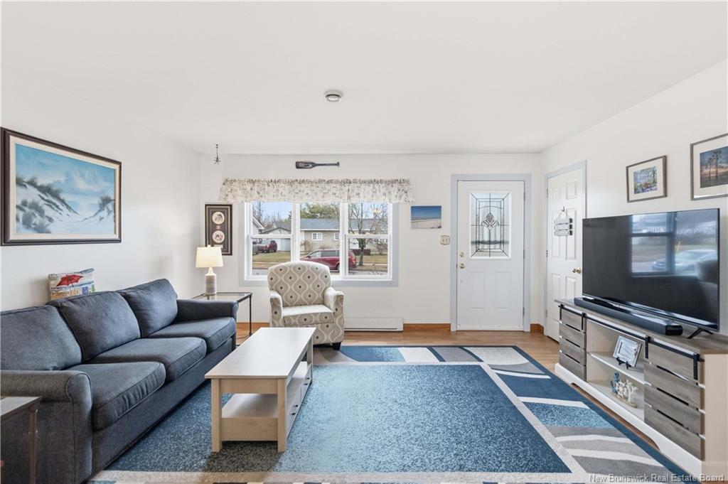 90 Pasadena Dr, Moncton, NB
