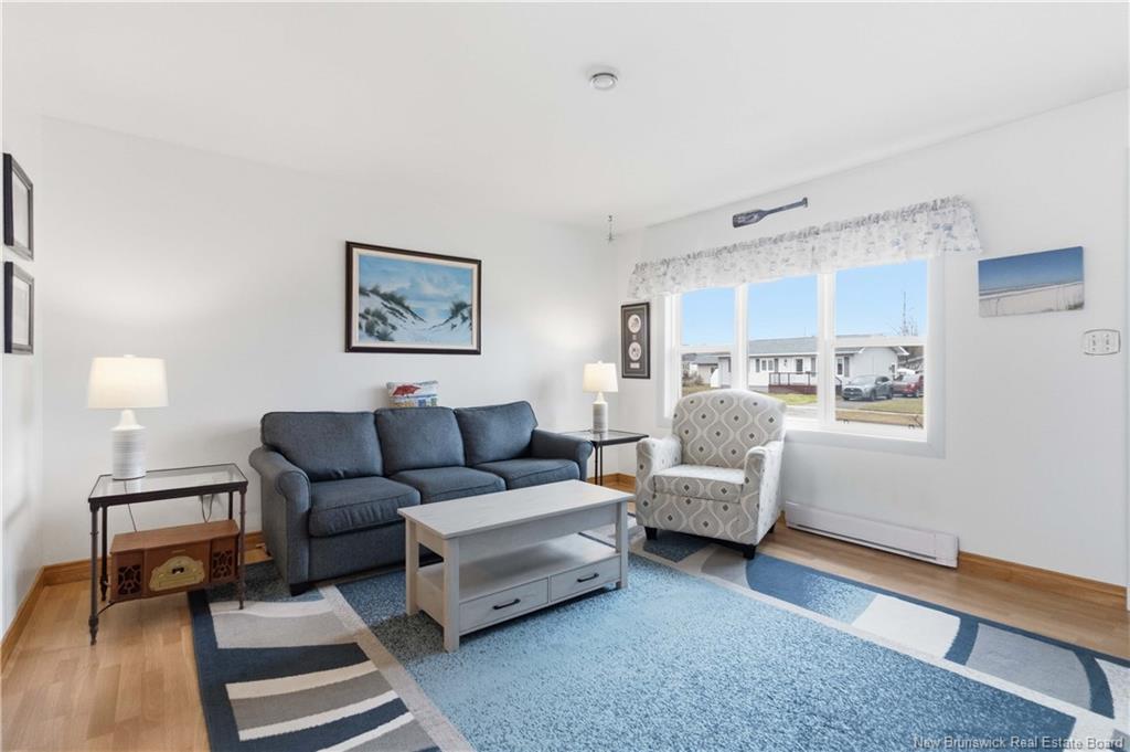 90 Pasadena Dr, Moncton, NB