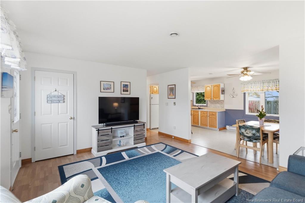 90 Pasadena Dr, Moncton, NB