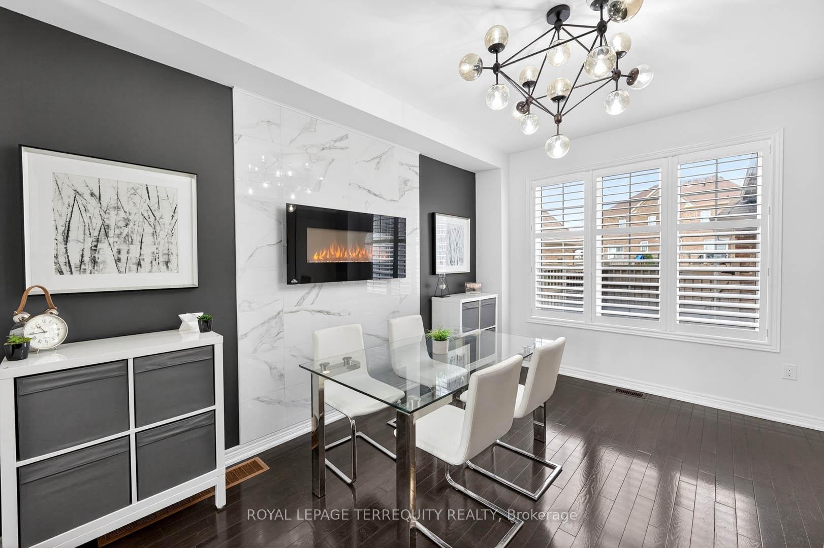 190 East'S Corners Boulevard, Vaughan, ON - Indoor Photo Showing Dining Room With Fireplace