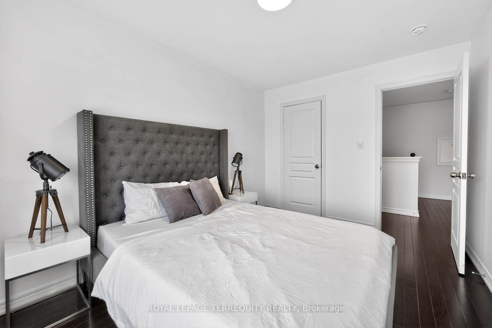 190 East'S Corners Boulevard, Vaughan, ON - Indoor Photo Showing Bedroom