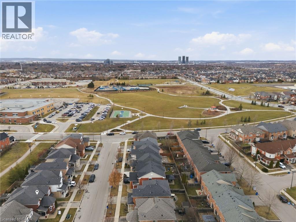 910 Vickerman Way, Milton, ON - Outdoor With View