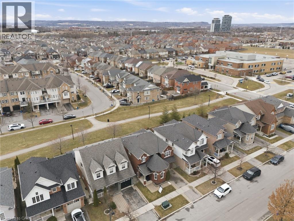 910 Vickerman Way, Milton, ON - Outdoor With View