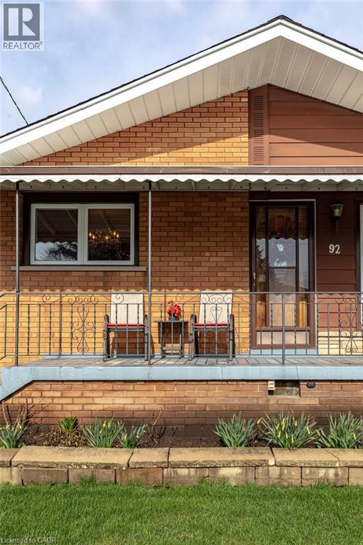 92 Reid Avenue S, Hamilton, ON - Outdoor With Deck Patio Veranda