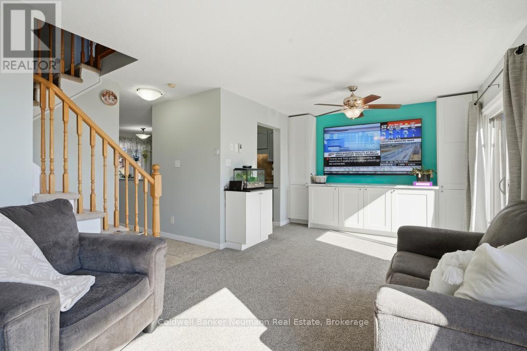67 Cedarvale Avenue, Guelph (Grange Road), ON - Indoor Photo Showing Other Room