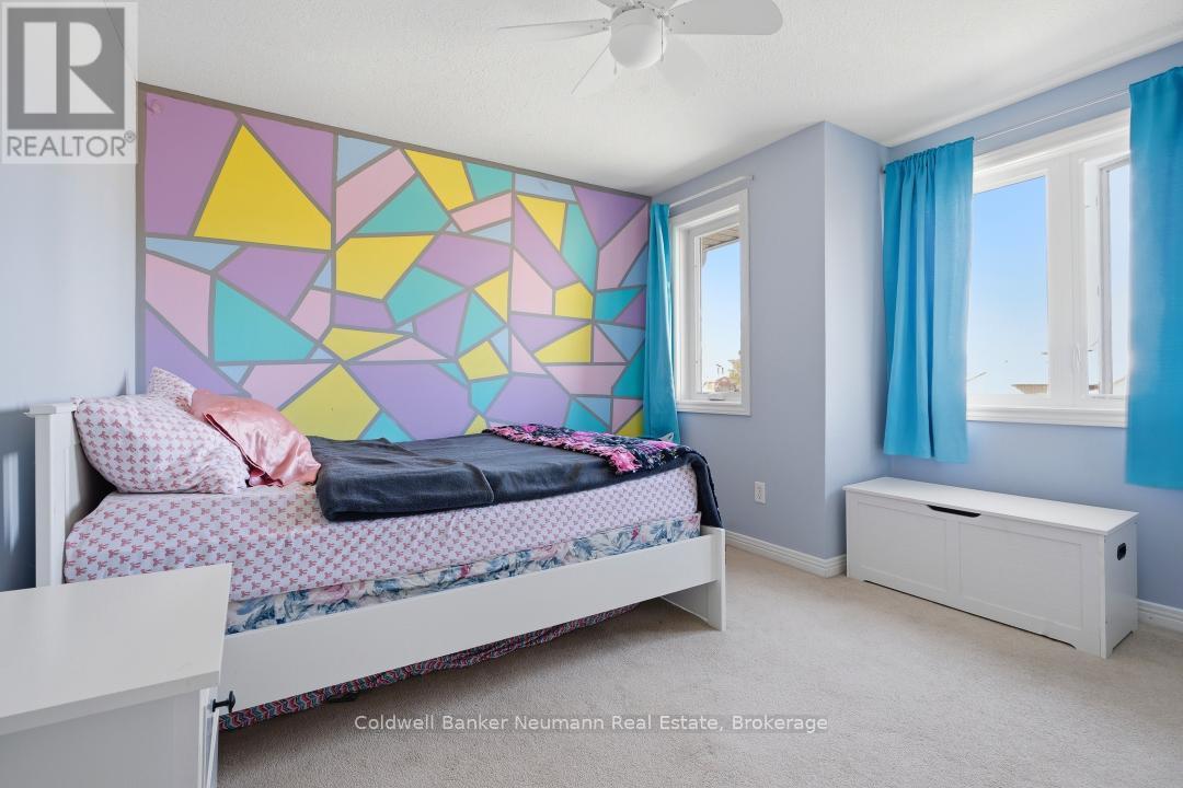 67 Cedarvale Avenue, Guelph (Grange Road), ON - Indoor Photo Showing Bedroom