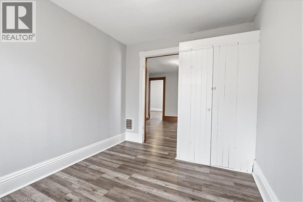 12 Todd Street, Cambridge, ON - Indoor Photo Showing Other Room