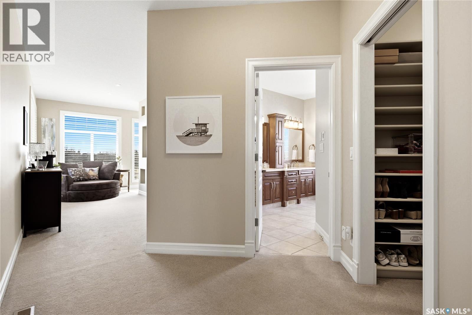 1514 Lakeridge Drive N, Regina, SK - Indoor Photo Showing Bathroom