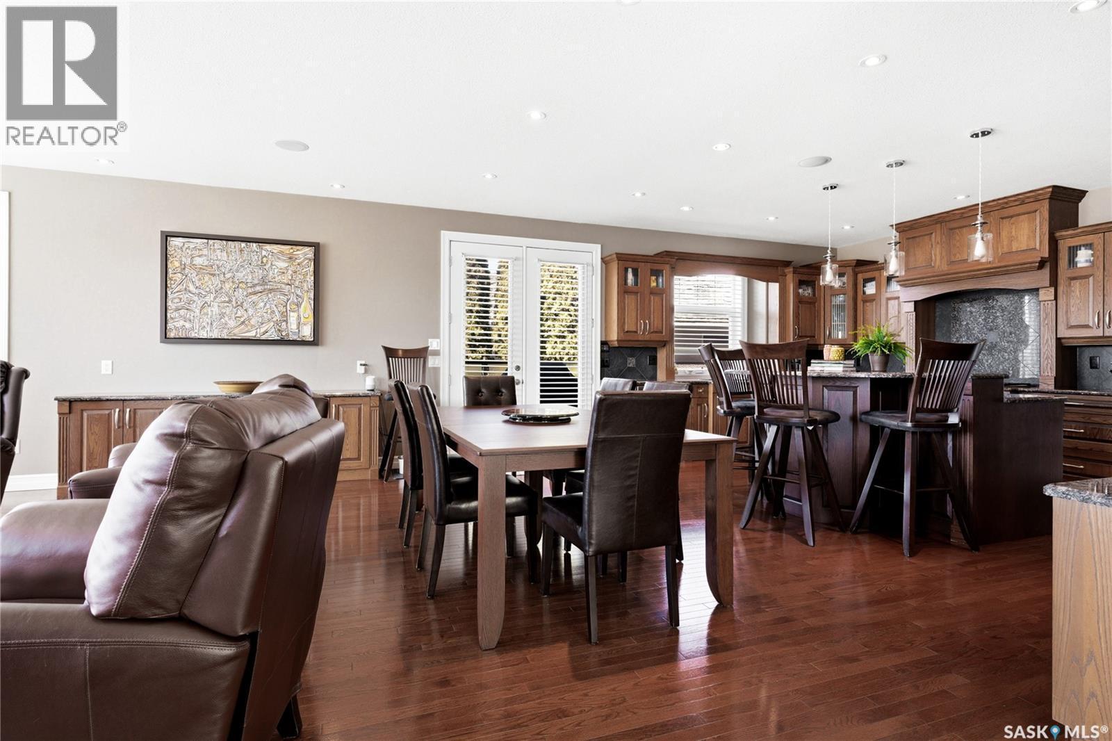 1514 Lakeridge Drive N, Regina, SK - Indoor Photo Showing Dining Room