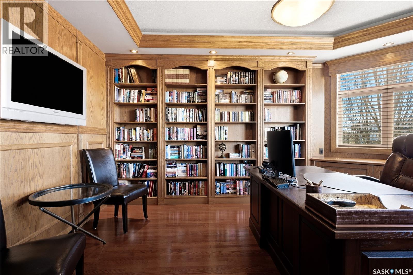 1514 Lakeridge Drive N, Regina, SK - Indoor Photo Showing Office