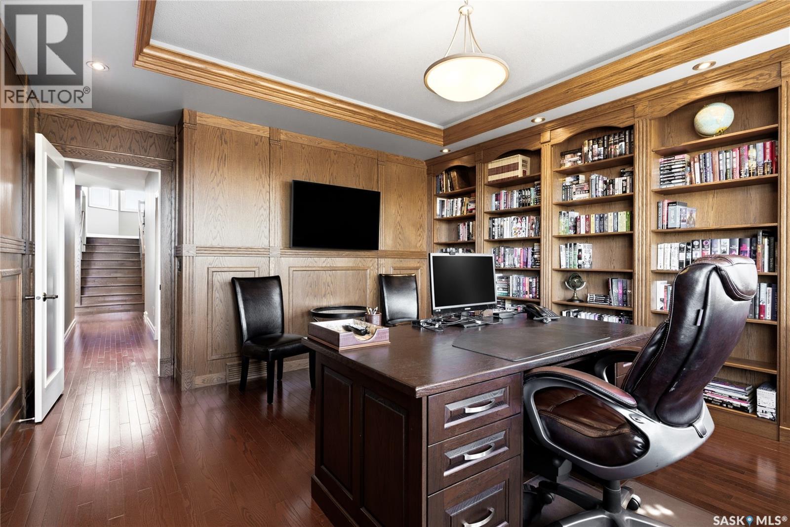 1514 Lakeridge Drive N, Regina, SK - Indoor Photo Showing Office