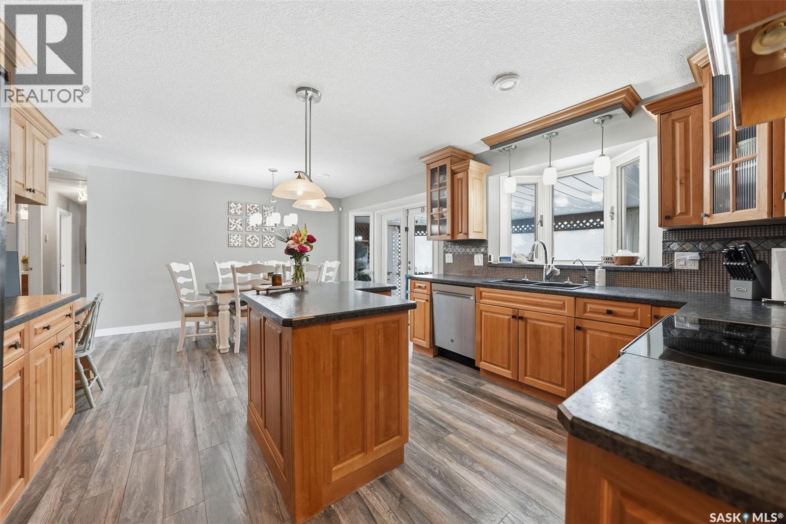 217 13Th Avenue E, Watrous, SK - Indoor Photo Showing Kitchen