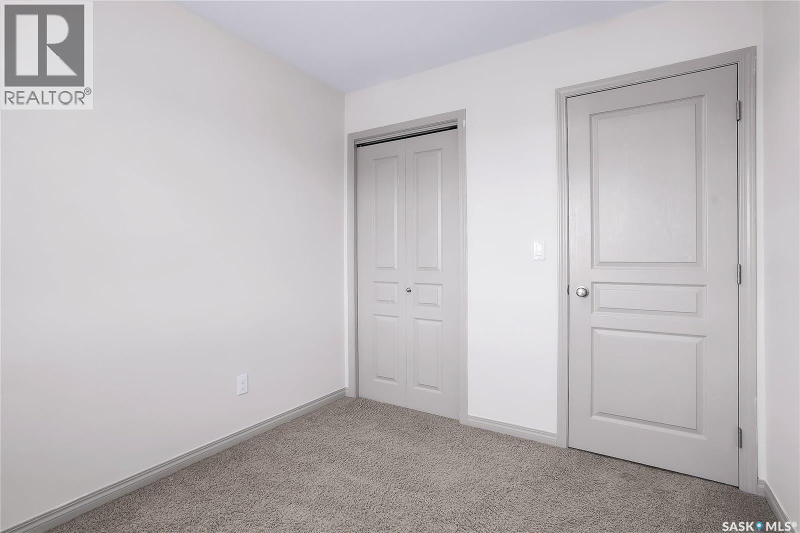 370 Cornish Road, Saskatoon, SK - Indoor Photo Showing Other Room