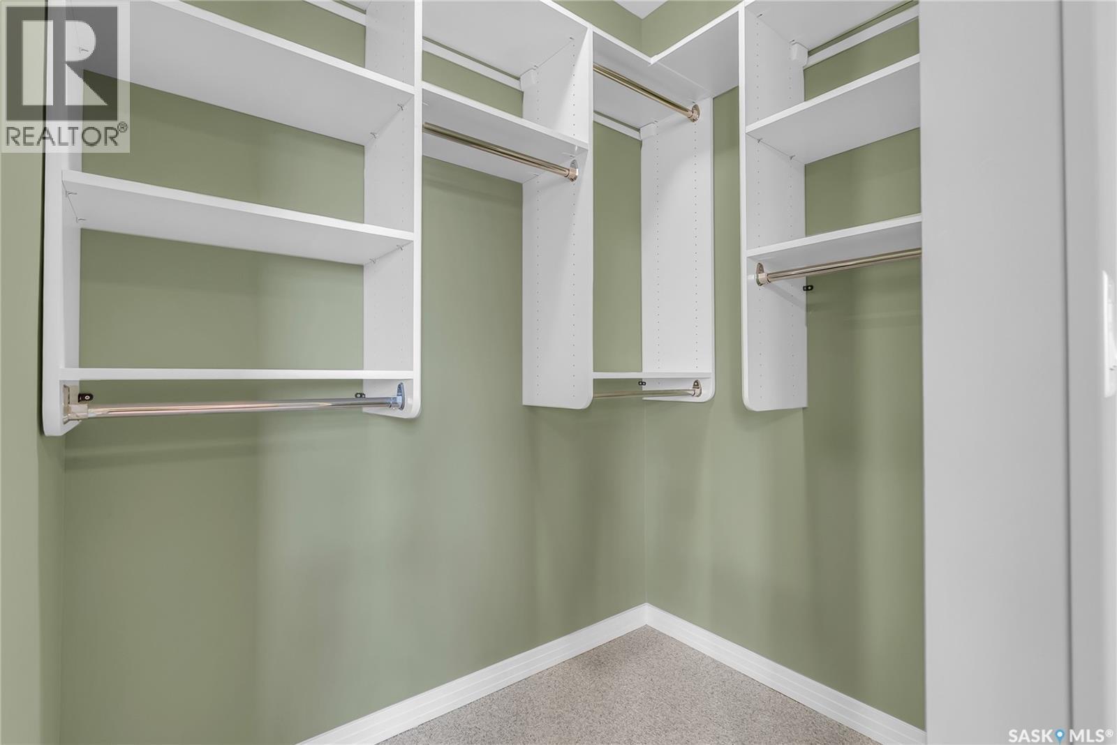 501 922 Broadway Avenue, Saskatoon, SK - Indoor